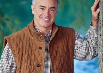 Industry Legend, ex-Duke CEO and Solar Enthusiast Jim Rogers Dies