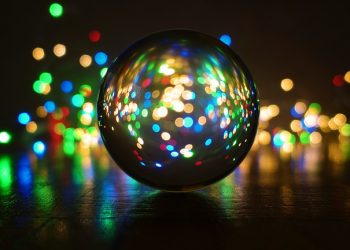 Projecting 2018 Trends and Macroeconomic Conditions: What to Expect for Renewable Energy Projects in 2019