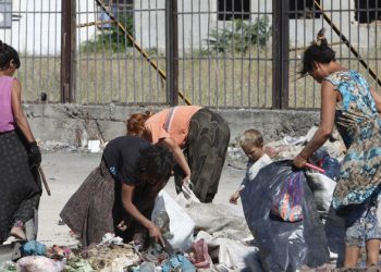 ‘New tech’ business model threatens decent work conditions, warns UN