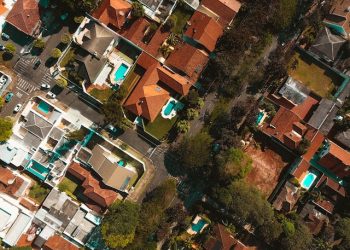 Powering the future… thanks to your neighbor’s renewable energy