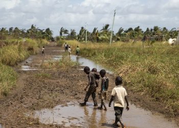 Massive cholera vaccine campaign planned for cyclone-ravaged Mozambique, as UN calls for ‘urgent’ step-up in support