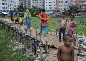 Fight against climate change and poverty will fail without overhaul of global financial system, says major UN report