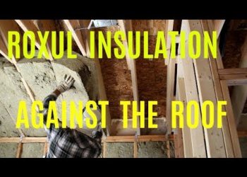 DIY Home Build: Installing Roxul Insulation Againt The Roof (10" thick Batts)