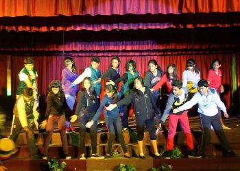 Environmental Friendly Week Dance (seniors)