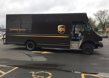 UPS bets on renewable gas from landfills in largest deal ever