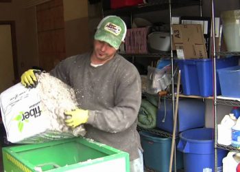 Cellulose Insulation -How To Install Blown Insulation by Yourself
