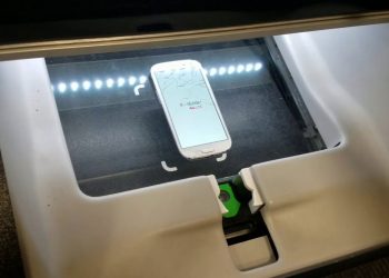 Selling my broken Samsung Galaxy S3 at the Eco-atm!