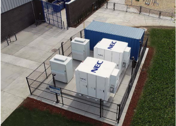 Iowa officials consider energy storage tax credit, ‘value of storage’ study