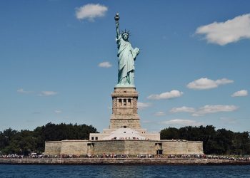 New York to pass ‘one of the most aggressive clean energy mandates in the country’