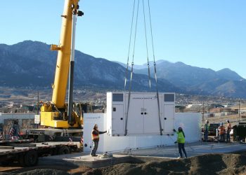 Minnesota utilities weigh energy storage as substitute for peaker plants