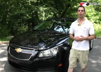 RoadflyTV – 2011 Chevrolet Cruze ECO Test Drive & Car Review