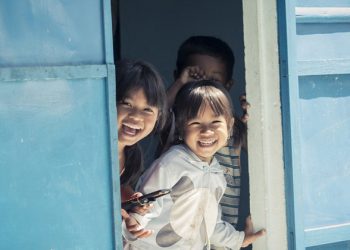 Despite progress in childbirth safety, one woman or baby dies every 11 seconds