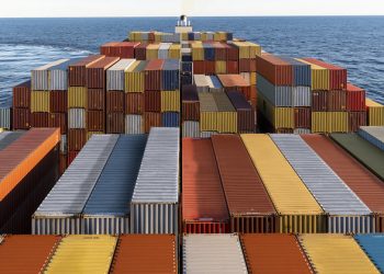 UN calls for shipping ‘propulsion revolution’ to avoid ‘environmental disaster’