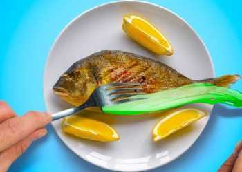 20 ECO-FRIENDLY UPCYCLING WAYS TO SAVE THE PLANET