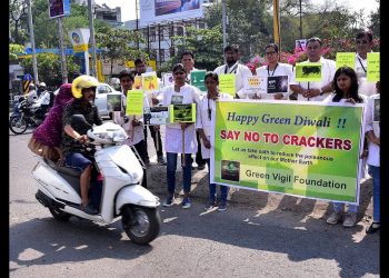 Have a Green Diwali! NGO conducts eco-friendly campaign