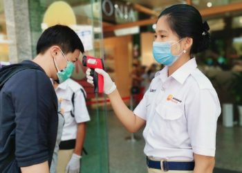 Meeting of top scientists underway to slow coronavirus spread