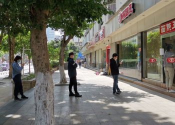 Coronavirus COVID-19 risk increased to ‘very high’ but containment still possible