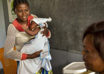 Life-saving vaccinations must not ‘fall victim’ to COVID-19 pandemic – UNICEF chief