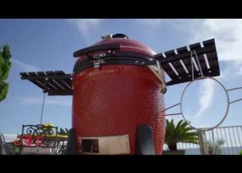 Kamando Joe Available at Hartville Outdoor Products ~ Hartville and Medina Ohio  grill dome