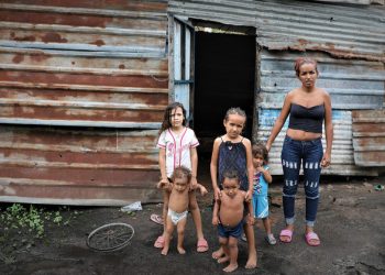 Venezuelans ‘teetering on the brink of survival’ warn UN human rights experts |