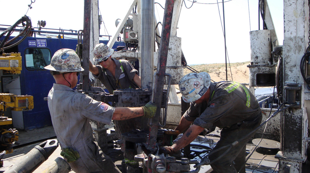 US Fossil Fuel Workers Post-COVID-19