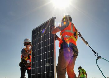 Clean Energy Loses in U.S. COVID-19 Response