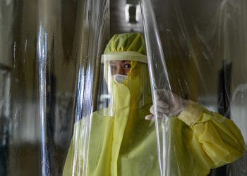 Philippines: UN and partners launch major COVID-19 response plan to aid 5.4 million |