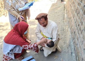 Polio vaccination campaigns restart in Afghanistan and Pakistan after COVID-19 hiatus |