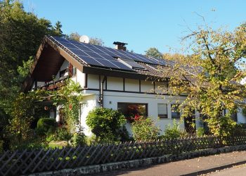 Study shows homeowners with PV are subsidizing their neighbors