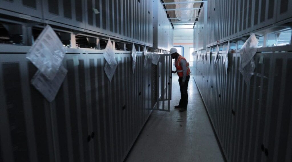 New energy storage deployment topped record 3,500 MWh in 2020, ESA report shows