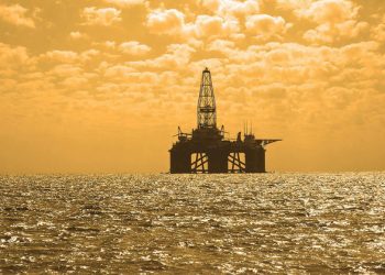 Increased cancer risk for petroleum industry workers and people living near plants: New UN study |