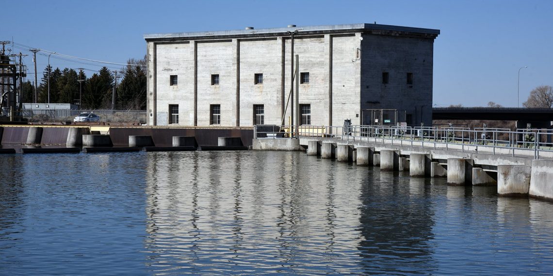 National lab, Idaho Falls Power test small hydro startup during power outage