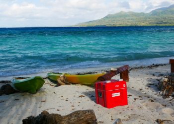 Renewable tech brings power swarming through the world’s poorest villages |