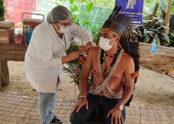 WHO warns of ‘two-track pandemic’ as cases decline but vaccine inequity persists |