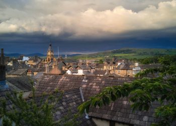 Chilliest Spring in years is cold comfort as CO2 emissions rise: WMO |