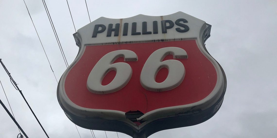 Betting on batteries: Phillips 66 is building a U.S. supply chain to support electric vehicles, storage