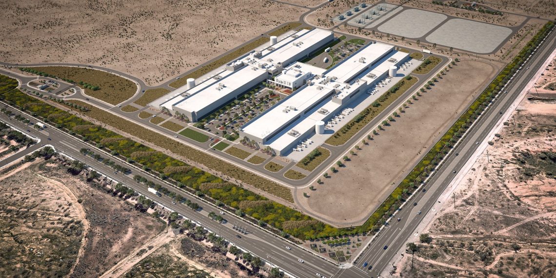 Facebook building solar-powered data center in Arizona