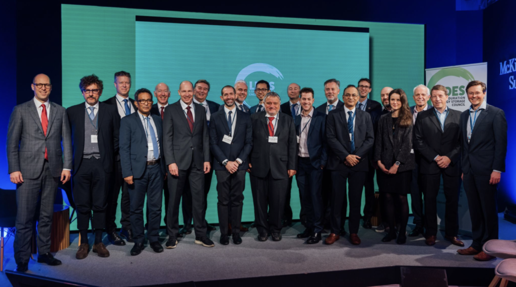 Long-duration energy storage competitors join forces at COP26