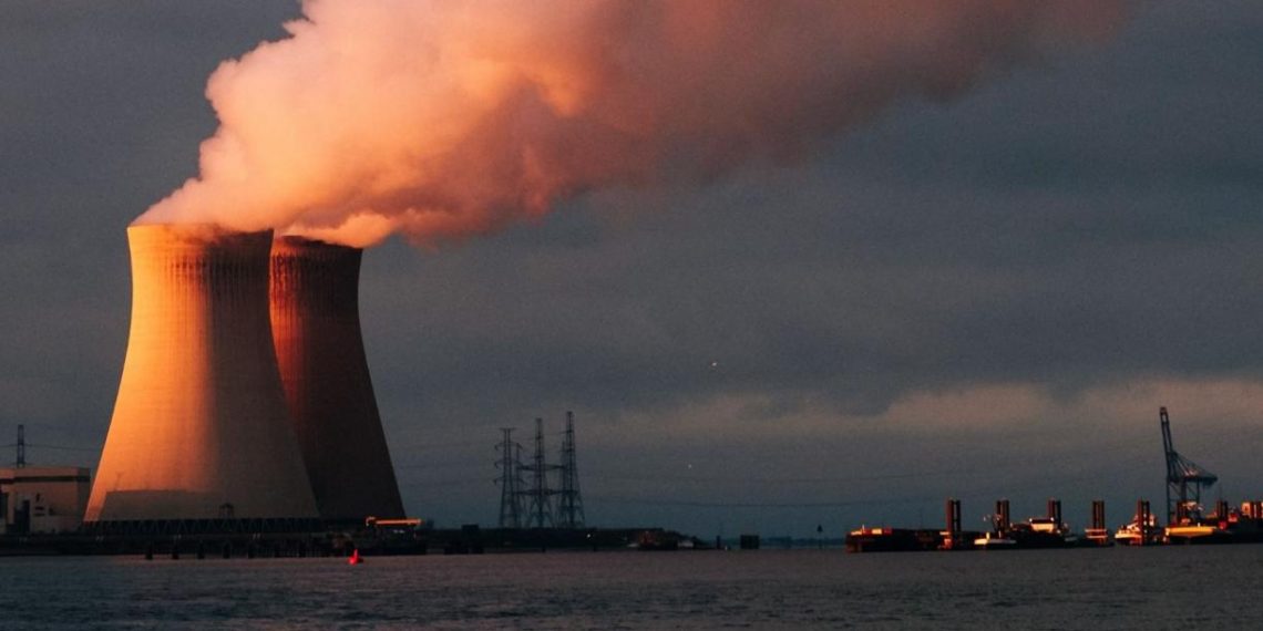 With Power Generation Vulnerable to Climate Impacts, Investors Must Understand Physical Risks
