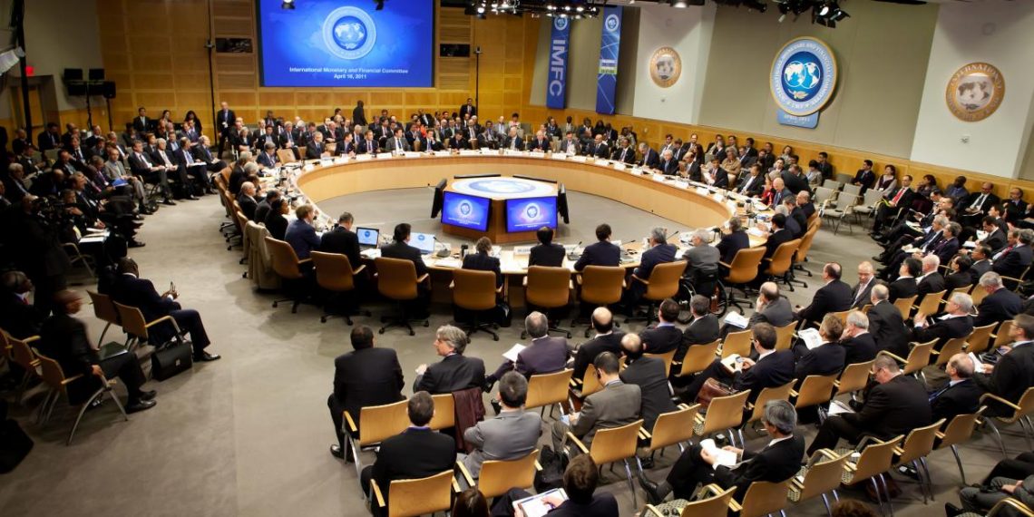How Can the IMF Integrate its Climate Commitments into Economic Surveillance?