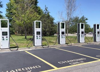 8 Ways US States and Cities Can Create an EV Charging Network