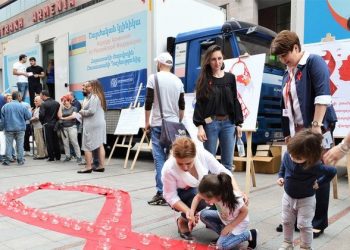 Proven solutions must be put in place to end AIDS by 2030: Guterres