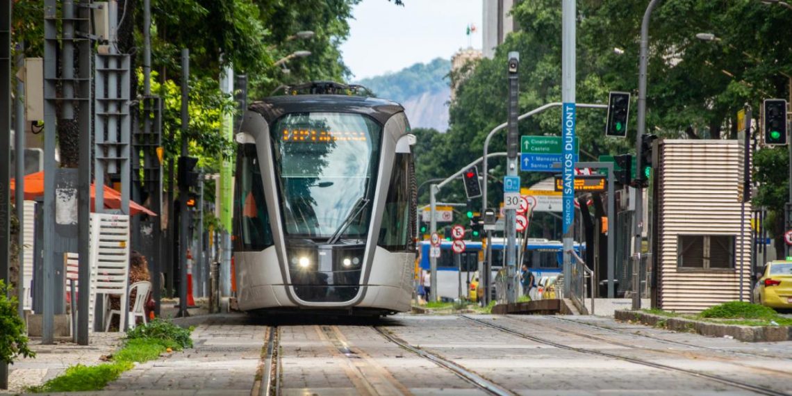 5 Shifts to Transform Transportation Systems and Meet Climate Goals