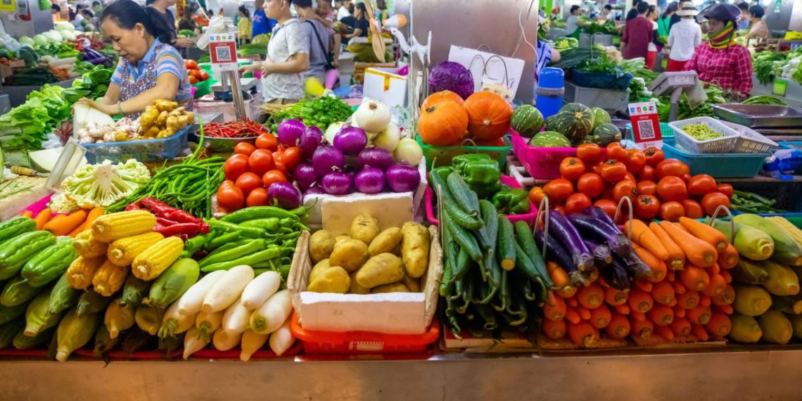 Behavioral Science Can Make China’s Diet Healthier and More Sustainable